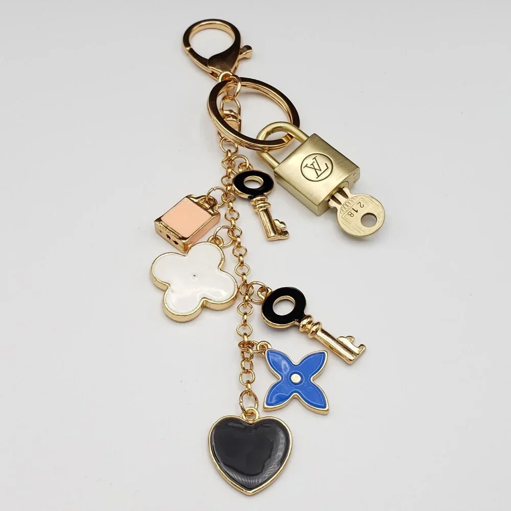 LV Gold Padlock Authentic 🔑 Luxury Bag Charm w/ Unbranded Keychain
